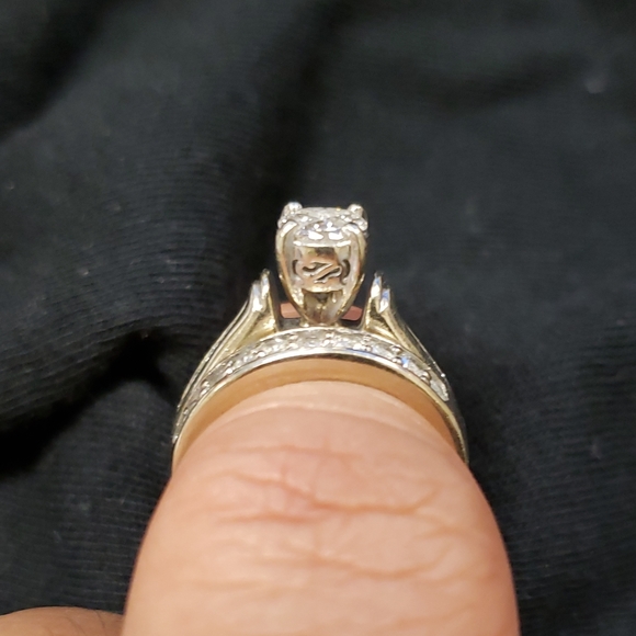 Wedding ring set - Picture 7 of 9